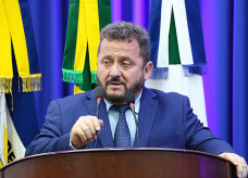 Foto – Valdenir Rodrigues/CMD  Laudir presta conta dos dois primeiros anos à frente da Mesa Diretora da Câmara de Dourados