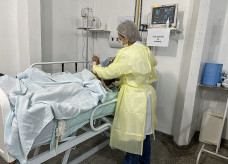 Nos três primeiros meses do anos já foram realizados mais de 5 mil procedimentos de fisioterapia (Foto: Mayara Freire/Prefeitura de Dourados)