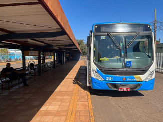 Cartão do Estudante dá direito a 50% de desconto na tarifa para universitários (Foto: Assecom)