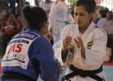 udocas de diversas categorias participam da competição em Dourados (Foto: @icyou.judo)