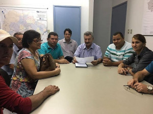 Secretário Zé Elias recebeu comissão de moradores de sitiocas e donos de empresas às margens do trecho urbano da BR-163