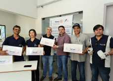 Entrega dos equipamentos marca a introdução de tecnologias inovadoras no atendimento a crianças e adolescentes com Transtorno do Espectro Autista – Foto: A. Frota