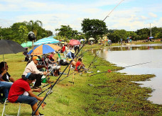 Pesca está liberada nesta quinta-feira das 7h às 17h no lago do parque Antenor Martins – Foto: A. Frota