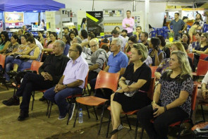 1° Festival Literário de Dourados segue com extensa programação neste sábado