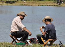 Parques de Dourados são liberados para pesca no Dia dos Pais