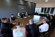 Reunião na manhã desta quarta-feira marcou o anúncio do aporte de R$ 3 milhões da Prefeitura de Dourados para a Fundação de Serviços de Saúde. Foto: A. Frota
