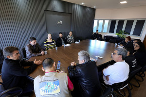 Reunião na manhã desta quarta-feira marcou o anúncio do aporte de R$ 3 milhões da Prefeitura de Dourados para a Fundação de Serviços de Saúde. Foto: A. Frota