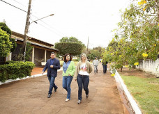 No encerramento de ações no bairro, prefeita Délia visitou estrutura existente e encaminhou estudos para novas ações