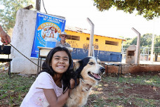 População atende ao chamado e comparece para vacinar os animais no Parque das Nações