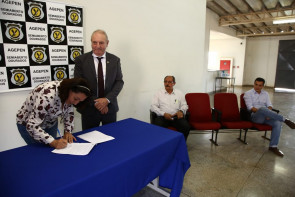 Prefeitura atua na ressocialização  com suporte à horta orgânica no semiaberto