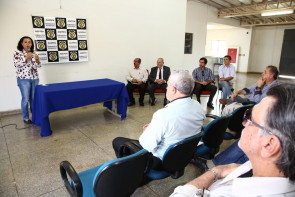 Prefeitura atua na ressocialização  com suporte à horta orgânica no semiaberto