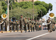 Efetivo da 4ª Brigada de Cavalaria Mecanizada encantou o público durante o desfile de 7 de Setembro na manhã deste domingo– Fotos- A. Frota