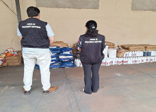 Mercadorias apreendidas pela Vigilância são matérias-primas para a fabricação de alimentos – Foto: Assecom