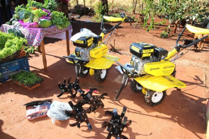 Prefeita exalta parcerias e trabalho  na entrega de benefícios a agricultores