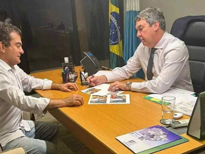 O prefeito Marçal Filho e o governador Eduardo Riedel cumprem extensa agenda segunda-feira em Dourados. Divulgação/Assecom