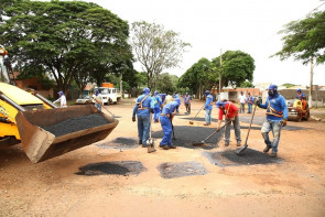 Estiagem favoreceu a operação  tapa-buraco em Dourados