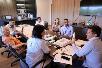 Prefeito Marçal Filho, equipe da Sems e da Fiocruz debatem nova etapa do programa que agrega à saúde de Dourados- Foto: A. Frota