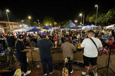 O Parque dos Ipês volta a receber mais uma edição da Feira Sabores, nesta sexta-feira, 28, das 16h às 23h, com entrada gratuita. Foto: A. Frota