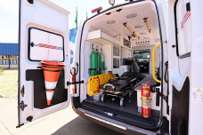 Veículo novo atenderá pacientes de média e alta complexidade de Dourados. Crédito: A. Frota