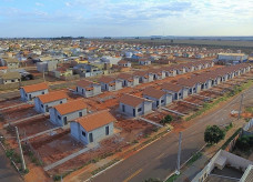 Prefeitura de Nova Andradina entregará 52 novas casas