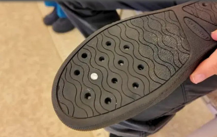 Diamante perdido é achado em sapato e gesto de honestidade emociona