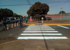 Ações de sinalização nas principais vias da cidade contribuem para o melhor fluxo do trânsito na cidade