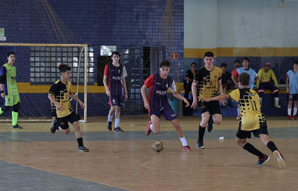 Jogos Escolares de Outono da Funed serão disputados em 11 modalidades, entre elas o futsal. Fotos – Divulgação/Assecom