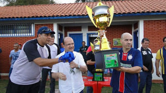 Equipe da AAVV conquistou o titulo ao vencer por 2 a 1 o time da Vila São Pedro  ​
